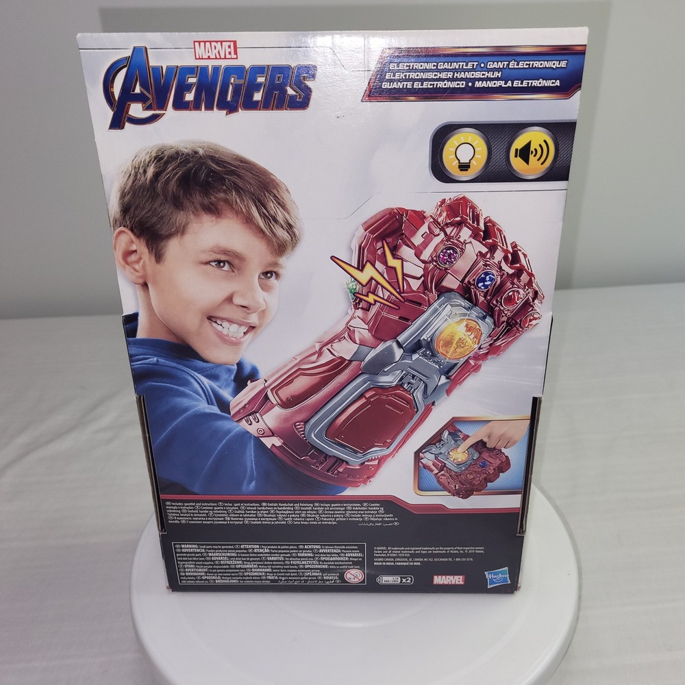 Hasbro Marvel Avengers Electronic Gauntlet Kids OS Red Excellent Lights Sound - Picture 4 of 7
